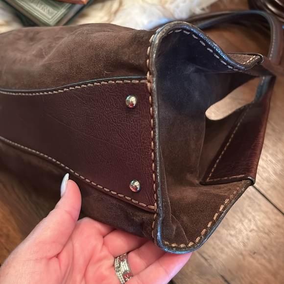 Tod’s Suede Shoulder Hobo Bag - Picture 6 of 11